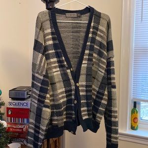 David Taylor cardigan size 2XL.